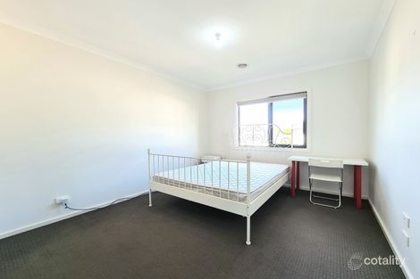Property photo of 4 Garden Place Notting Hill VIC 3168
