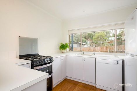 Property photo of 2/40 Fraser Crescent Ocean Grove VIC 3226