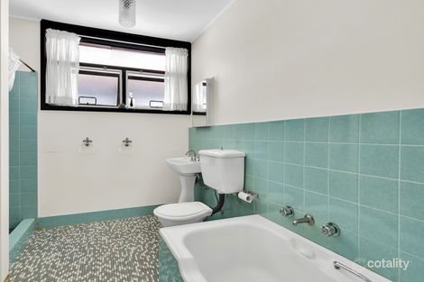 Property photo of 11 Shamrock Parade Killarney Heights NSW 2087