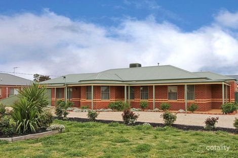 Property photo of 178 Myrtle Road Ascot VIC 3551