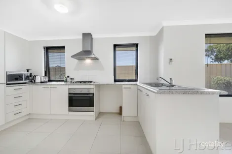 Property photo of 13/6 Chipping Crescent Butler WA 6036