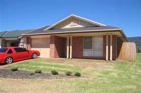 18 Ashwood Pl, Horsley, NSW 2530