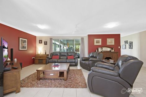 Property photo of 15 Saltwater Court Mulambin QLD 4703