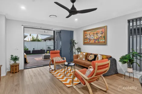 Property photo of 32 Hall Street Pallara QLD 4110