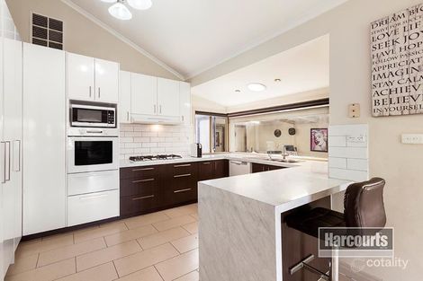 Property photo of 97 Pindari Avenue Mill Park VIC 3082
