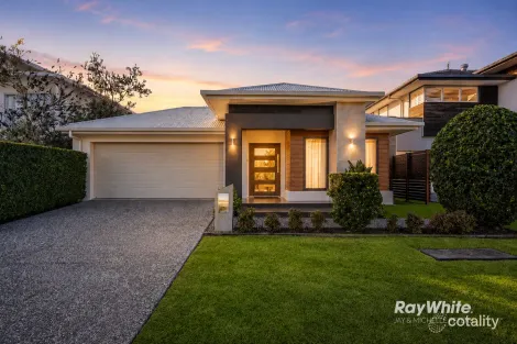 30 Spinnaker Bvd, Newport, QLD 4020