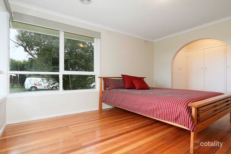 Property photo of 2 Kirra Court Springvale South VIC 3172