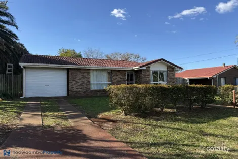 21 Trapp St, Rockville, QLD 4350