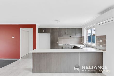 Property photo of 34 Garden View Drive Tarneit VIC 3029