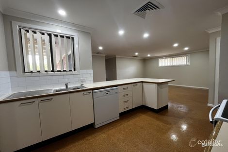 Property photo of 12 Kable Road Bradbury NSW 2560