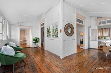 Property photo of 13 Hipwood Avenue Coorparoo QLD 4151