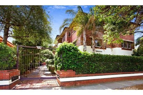 9/14 Robe St, St Kilda, VIC 3182