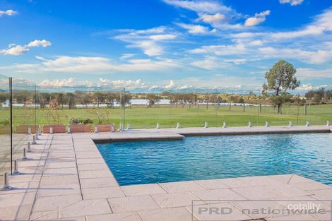 Property photo of 7 Reflection Drive Louth Park NSW 2320
