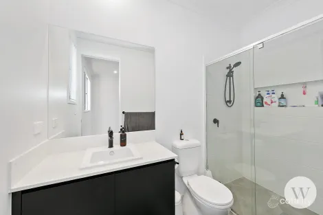 Property photo of 17 Solar Circuit Spring Mountain QLD 4300