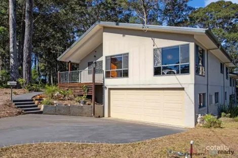 6 Gem Cres, Narooma, NSW 2546