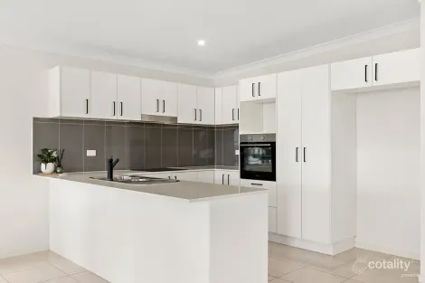 Property photo of 1 Emory Place Cameron Park NSW 2285