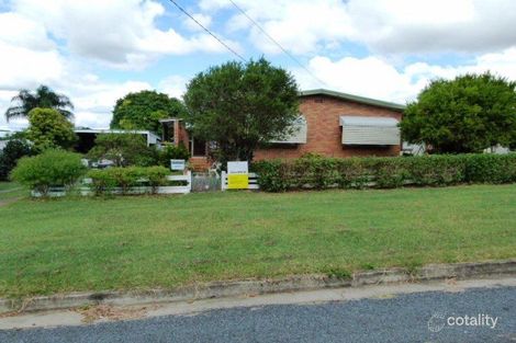 4 Hayes St, Raceview, QLD 4305