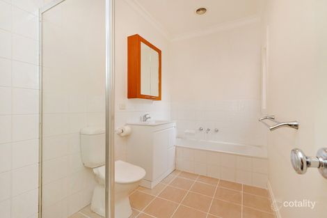 Property photo of 2A James Street Glen Huntly VIC 3163