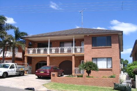 10 Stewart Pl, Barrack Heights, NSW 2528