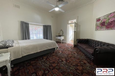 Property photo of 369-371 Clarinda Street Parkes NSW 2870