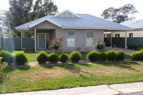 Property photo of 11 Sweetwater Drive Henty NSW 2658