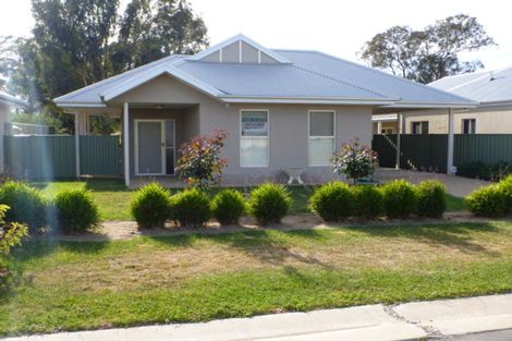 Property photo of 11 Sweetwater Drive Henty NSW 2658