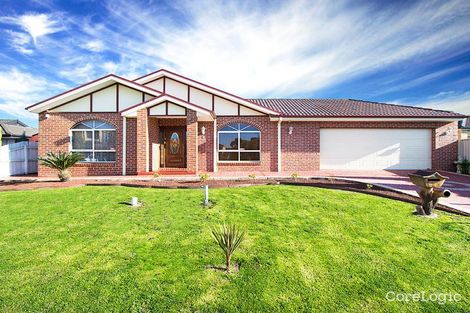 Property photo of 4 Athol Avenue Roxburgh Park VIC 3064
