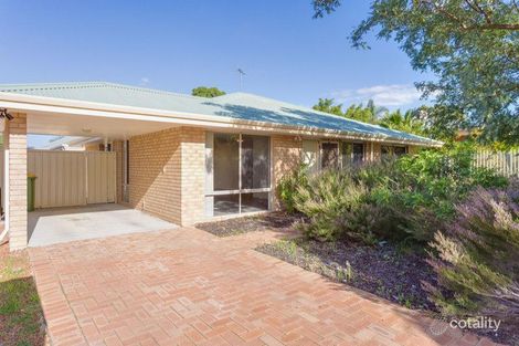 32/32a Banyard Ave, Kelmscott, WA 6111
