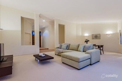 Property photo of 26 Palmcrest Drive Carrara QLD 4211