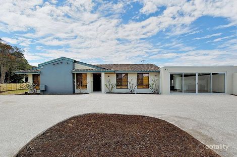 4 Tangney Ct, Kardinya, WA 6163