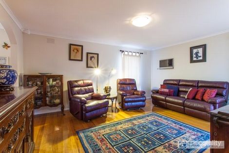 Property photo of 22 Linda Court Noble Park North VIC 3174
