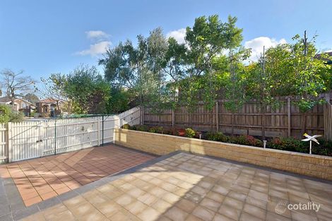 Property photo of 1 Pinoak Close Burwood VIC 3125