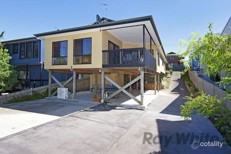 Property photo of 3 Clarence Street Lake Munmorah NSW 2259