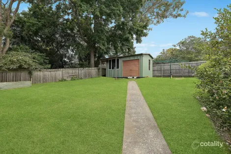 Property photo of 76 Albany Street Point Frederick NSW 2250