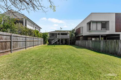 32 Harris St, Hawthorne, QLD 4171