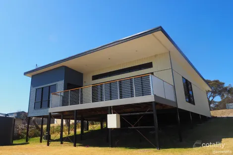 2/33 Hurst St, Lulworth, TAS 7252