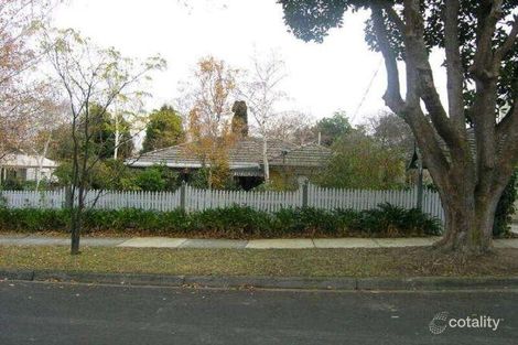 Property photo of 17 Chestnut Street Surrey Hills VIC 3127