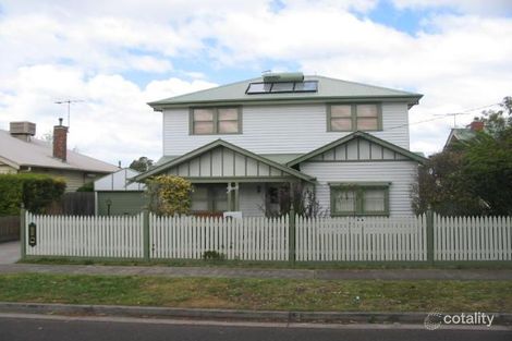 3 Holyrood Ave, Strathmore, VIC 3041