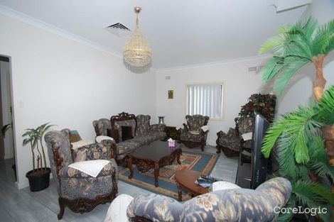 Property photo of 14 Carnation Avenue Casula NSW 2170