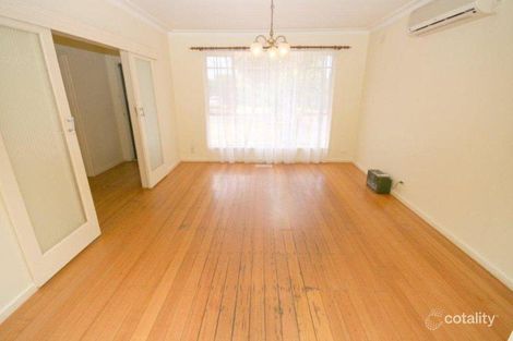 Property photo of 4 Leigh Street Werribee VIC 3030