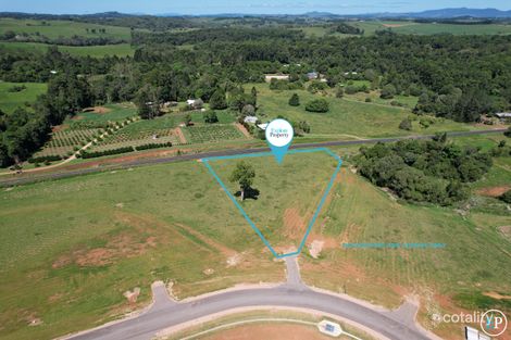 19 Patricia St, Peeramon, QLD 4885