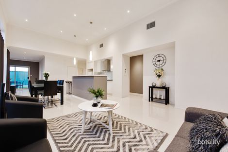 Property photo of 43 Mahogany Circuit Parafield Gardens SA 5107