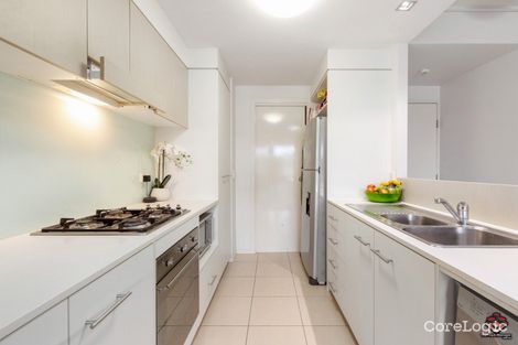 Property photo of 16/16 Surbiton Court Carindale QLD 4152
