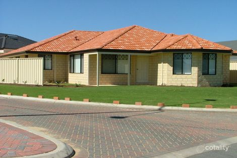 8 Alvarez Pkwy, Tapping, WA 6065