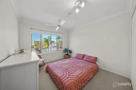 Property photo of 5/20 St Kevins Avenue Benowa QLD 4217