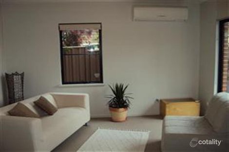 16/1 Simper St, Wembley, WA 6014