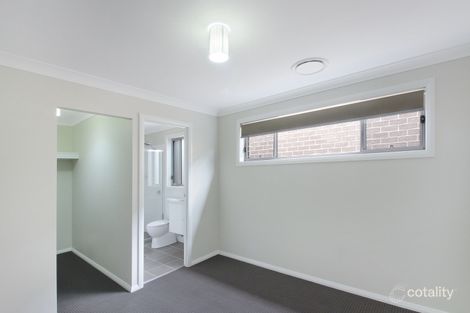 Property photo of 33 Minnamurra Drive Gregory Hills NSW 2557