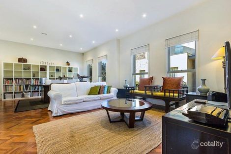 Property photo of 8/2 Raynes Street Balwyn VIC 3103