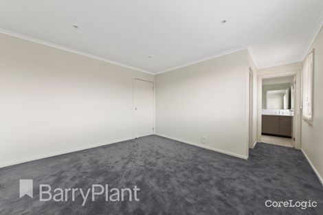 Property photo of 48 Amberlea Circuit Taylors Hill VIC 3037