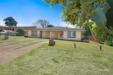 19 Debra St, Centenary Heights, QLD 4350